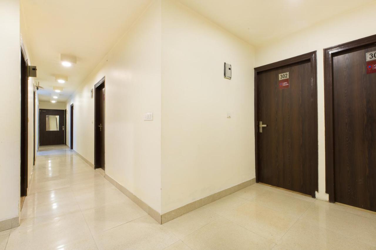 The Alpino Hotel Нью-Делі Екстер'єр фото